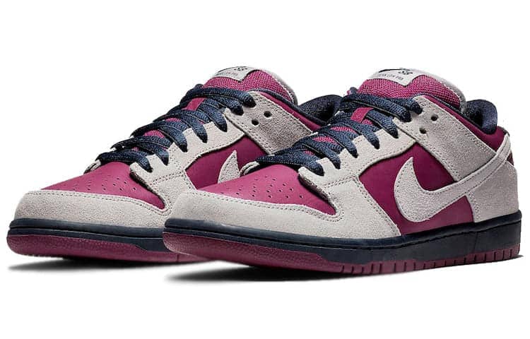 Nike SB Dunk Low  True Berry - Nike SB Dunk Low  True Berry - Yeezy Boost 350
