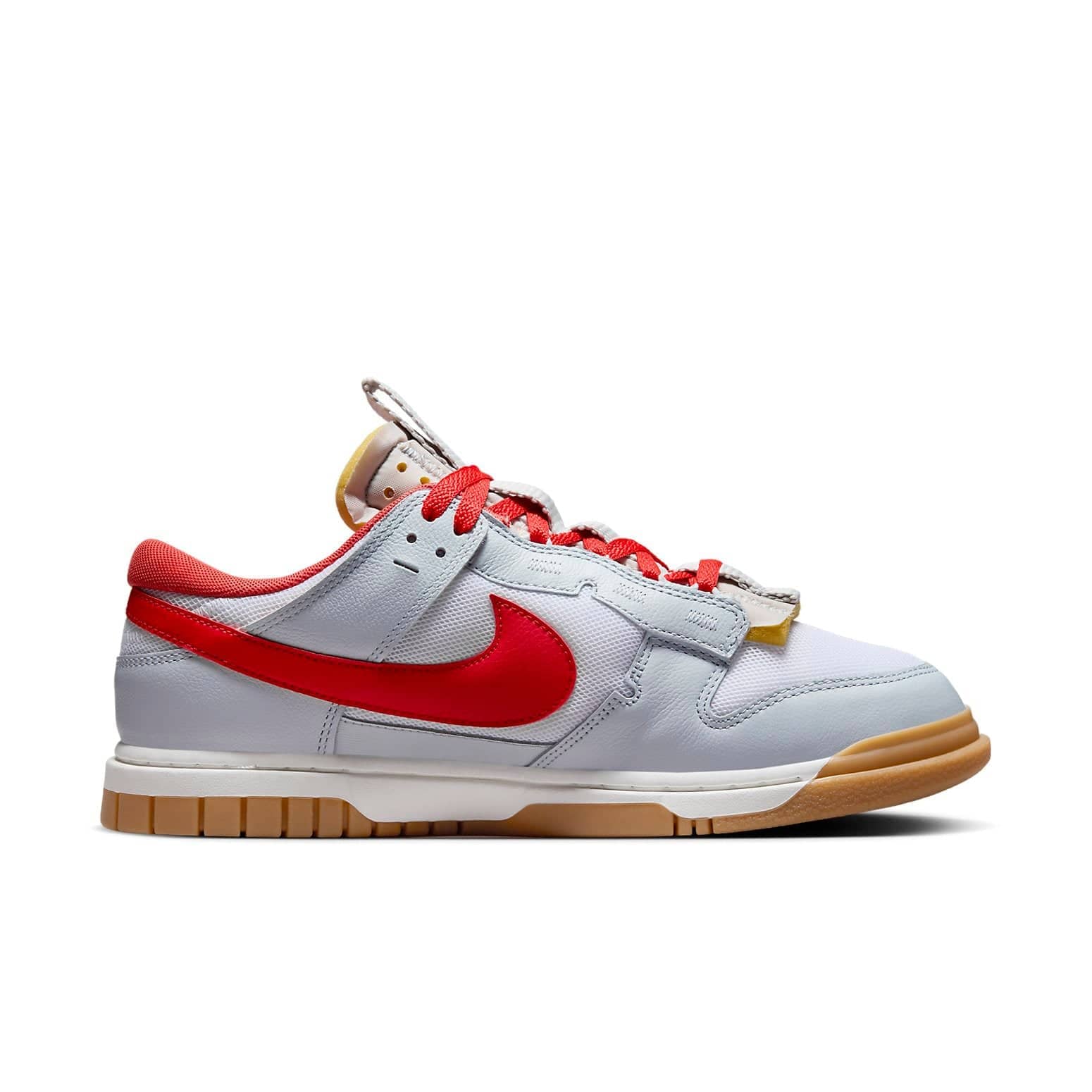 Nike Dunk Low Remastered  Ultraman - Nike Dunk Low Remastered  Ultraman - Yeezy Boost 350