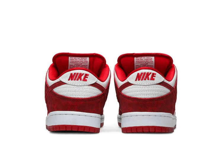 Nike Dunk Low Premium SB  Valentines Day - Nike Dunk Low Premium SB  Valentines Day - Yeezy Boost 350