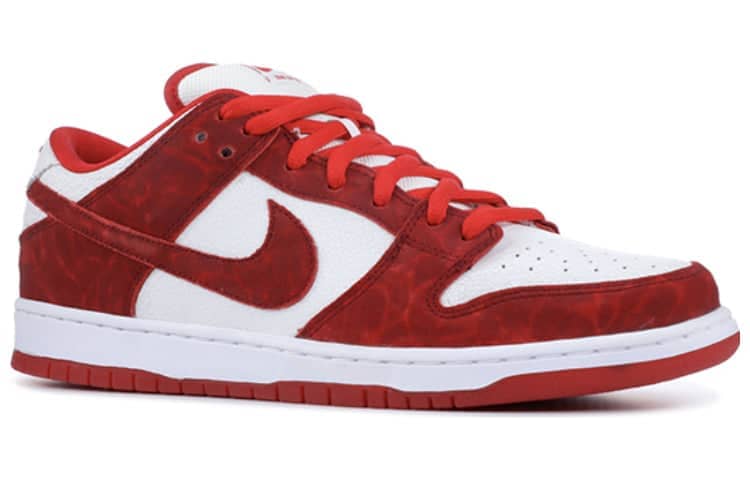 Nike Dunk Low Premium SB  Valentines Day - Nike Dunk Low Premium SB  Valentines Day - Yeezy Boost 350