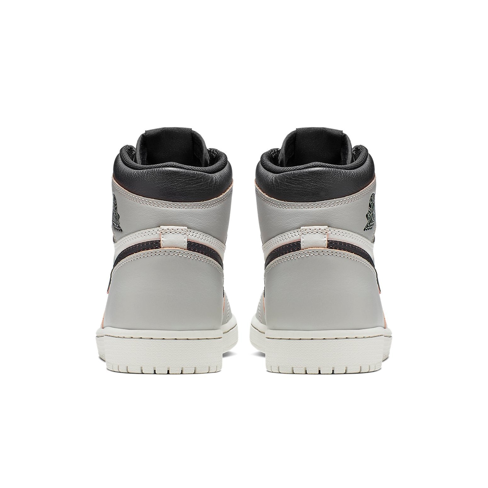 Air Jordan 1 Retro High SB  NYC to Paris - Air Jordan 1 Retro High SB  NYC to Paris - Yeezy Boost 350