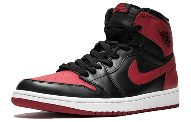 Air Jordan 1 Retro High OG  Bred  2013 - Air Jordan 1 Retro High OG  Bred  2013 - Yeezy Boost 350