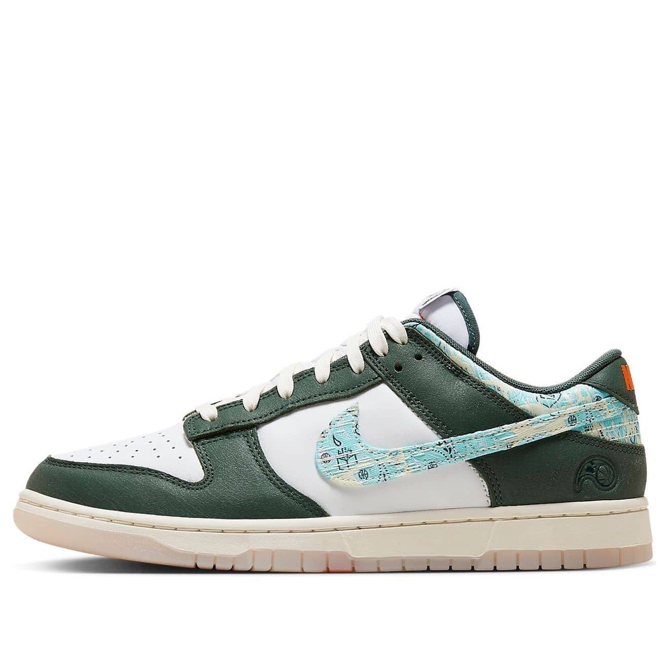 Nike Dunk Low  Hoops Fireball - Nike Dunk Low  Hoops Fireball - Yeezy Boost 350