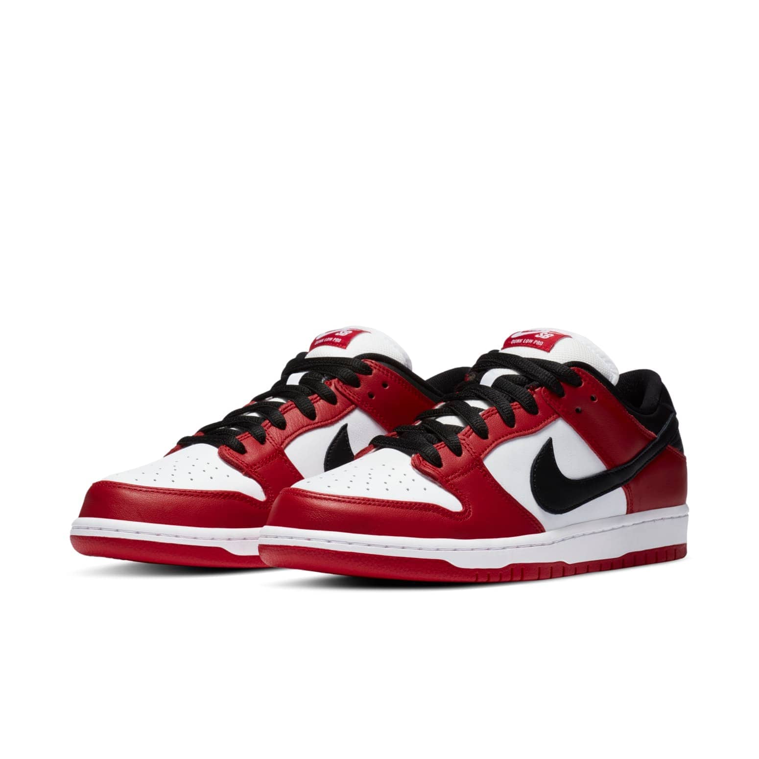 Nike SB Dunk Low  J-Pack Chicago - Nike SB Dunk Low  J-Pack Chicago - Yeezy Boost 350