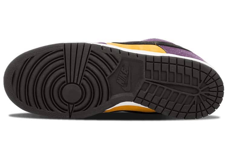 Nike Dunk Low Pro SB  Goofy Boy - Nike Dunk Low Pro SB  Goofy Boy - Yeezy Boost 350