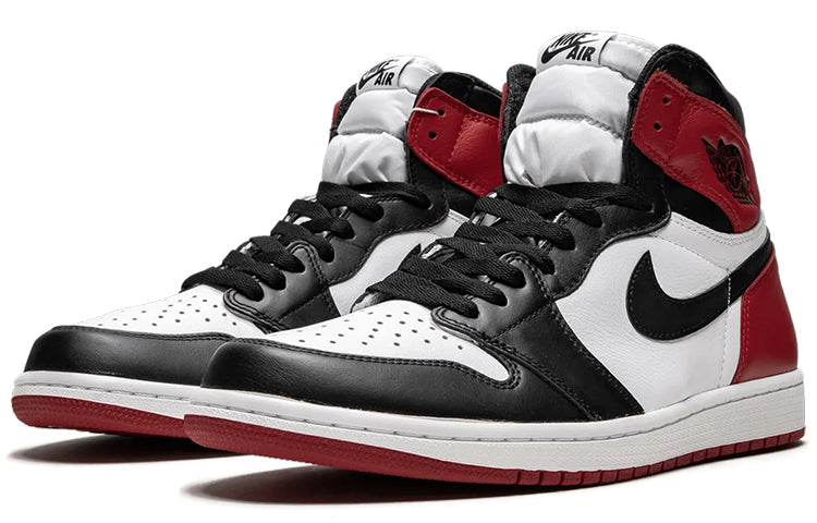 Air Jordan 1 Retro High OG  Black Toe  2016 - Air Jordan 1 Retro High OG  Black Toe  2016 - Yeezy Boost 350