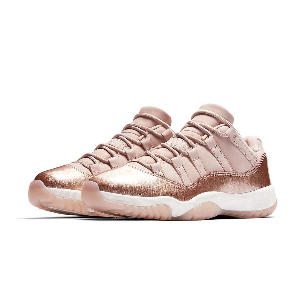 Air Jordan 11 Retro Low WMNS Rose Gold - Air Jordan 11 Retro Low WMNS Rose Gold - Yeezy Boost 350