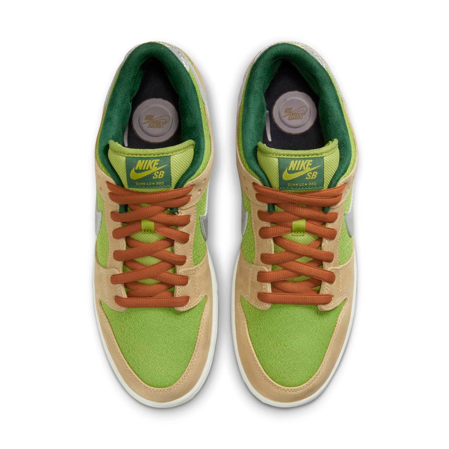 Nike SB Dunk Low  Escargot - Nike SB Dunk Low  Escargot - Yeezy Boost 350