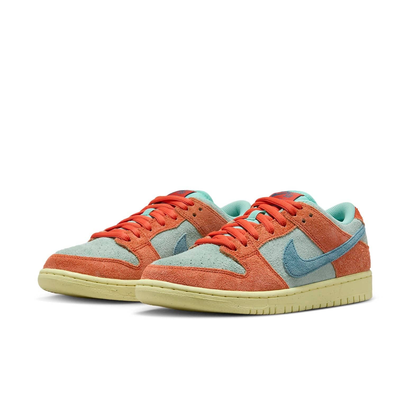 Nike SB Dunk Low  Orange Emerald Rise - Nike SB Dunk Low  Orange Emerald Rise - Yeezy Boost 350