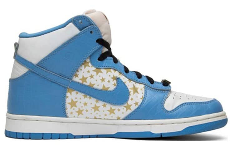 Nike x Supreme SB Dunk Low Pro  Blue - Nike x Supreme SB Dunk Low Pro  Blue - Yeezy Boost 350