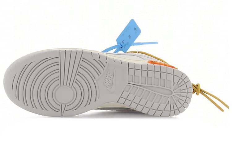 Nike x Off-White Dunk Low  Lot 34 of 50 - Nike x Off-White Dunk Low  Lot 34 of 50 - Yeezy Boost 350