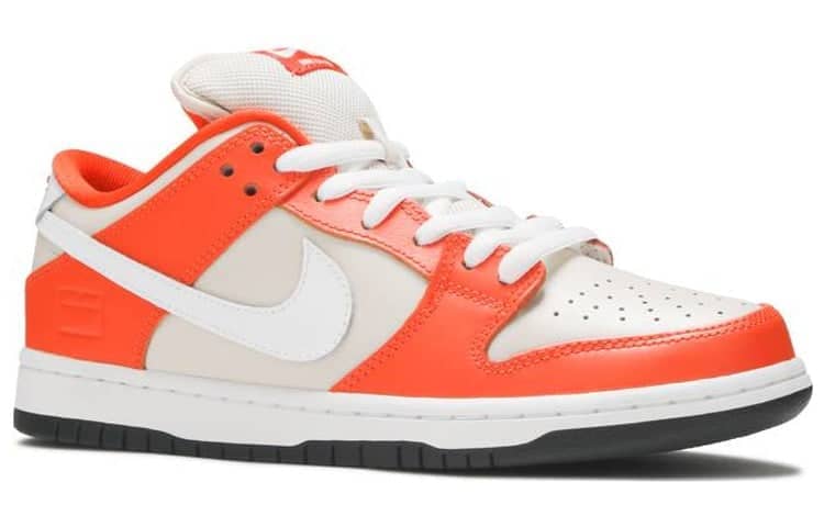 Nike SB Dunk Low  Orange Box - Nike SB Dunk Low  Orange Box - Yeezy Boost 350