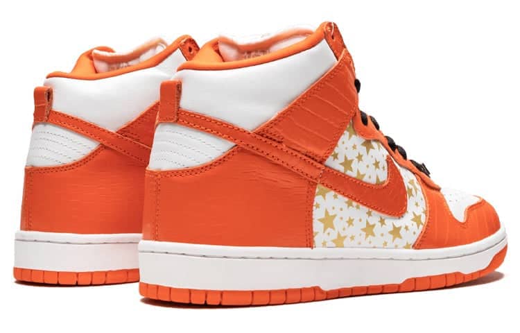 Nike x Supreme SB Dunk Low Pro  Orange - Nike x Supreme SB Dunk Low Pro  Orange - Yeezy Boost 350