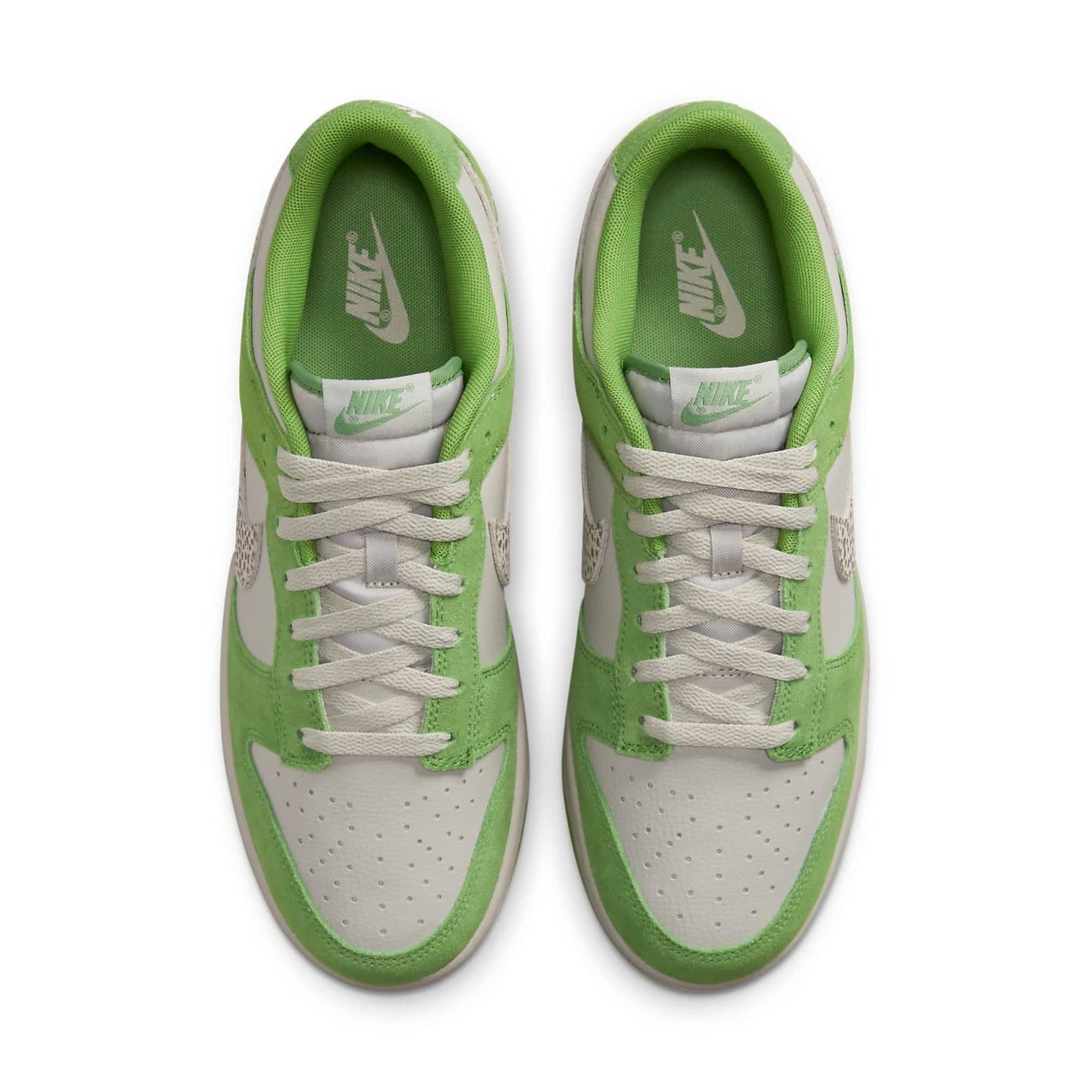 Nike Dunk Low  Safari Swoosh - Chlorophyll - Nike Dunk Low  Safari Swoosh - Chlorophyll - Yeezy Boost 350