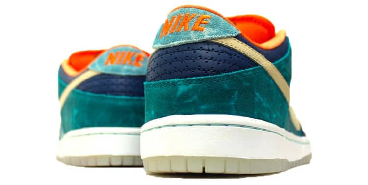 Nike Dunk Low Premium SB QS  Mia Skate Shop 10th Year Anniversary - Nike Dunk Low Premium SB QS  Mia Skate Shop 10th Year Anniversary - Yeezy Boost 350