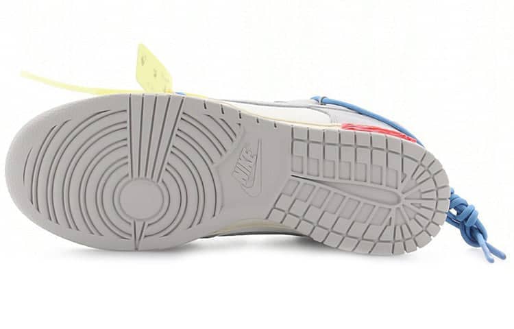 Nike x Off-White Dunk Low  Lot 05 of 50 - Nike x Off-White Dunk Low  Lot 05 of 50 - Yeezy Boost 350