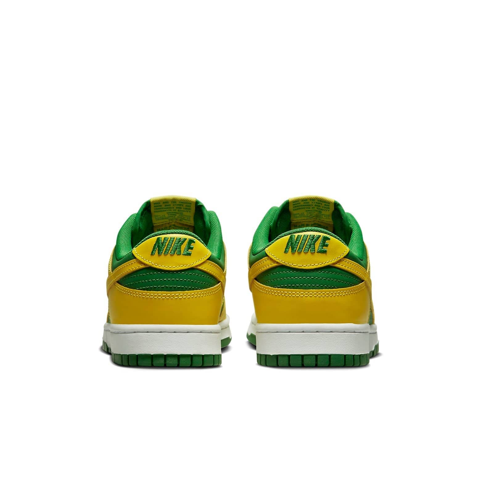 Nike Dunk Low  Reverse Brazil - Nike Dunk Low  Reverse Brazil - Yeezy Boost 350