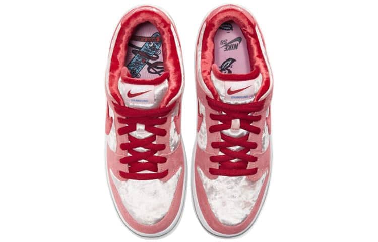 Nike x StrangeLove SB Dunk Low  Valentine s Day - Nike x StrangeLove SB Dunk Low  Valentine s Day - Yeezy Boost 350