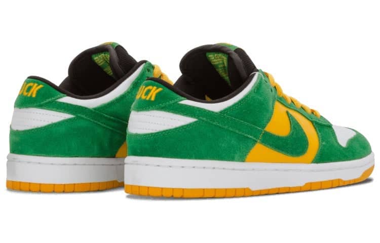 Nike Dunk Low Pro SB  Buck - Nike Dunk Low Pro SB  Buck - Yeezy Boost 350