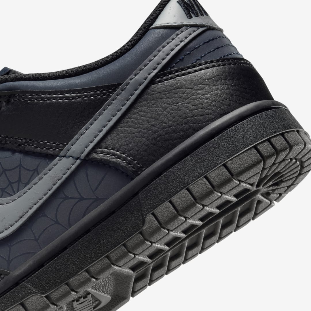 Nike Dunk Low ��Black Symbiote�� - Nike Dunk Low ��Black Symbiote�� - Yeezy Boost 350