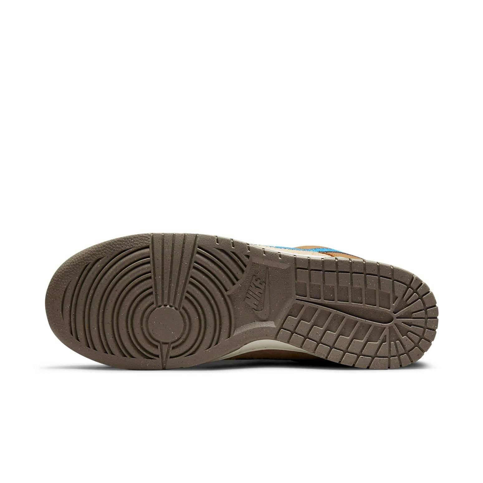 Nike size? x Dunk Low  Dark Driftwood - Nike size? x Dunk Low  Dark Driftwood - Yeezy Boost 350