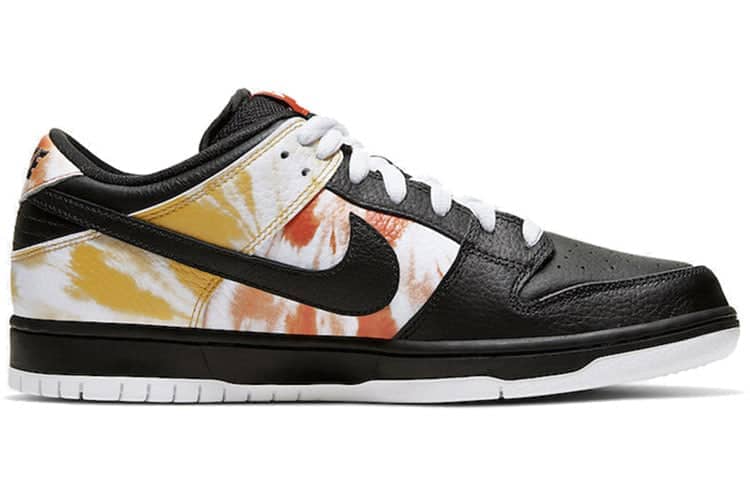 Nike SB Dunk Low  Tie-Dye Raygun Black - Nike SB Dunk Low  Tie-Dye Raygun Black - Yeezy Boost 350