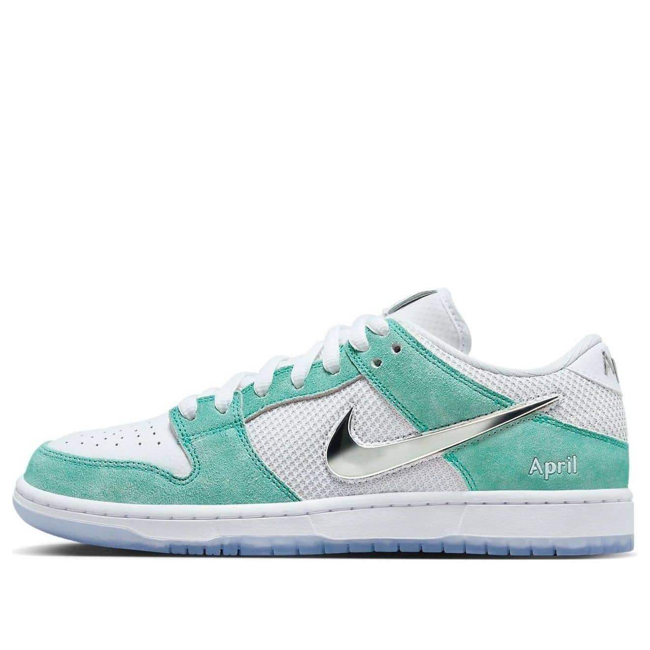 Nike x APRIL SKATEBOARDS SB Dunk Low  Turbo Green - Nike x APRIL SKATEBOARDS SB Dunk Low  Turbo Green - Yeezy Boost 350