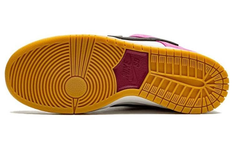 Nike SB Dunk Low Pro x Parra  Friends   Family - Nike SB Dunk Low Pro x Parra  Friends   Family - Yeezy Boost 350