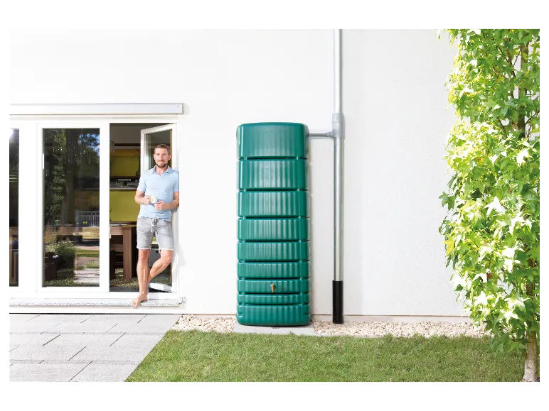 4rain Regentonne »SLIM«, 650 Liter Volumen, inklusive Auslaufhahn und Windsicherung