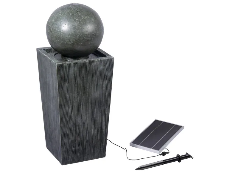 Gartenbrunnen mit LEDs und Solar-Panel