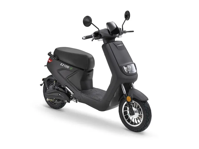 Elektroroller E2100, 2000 Watt Motor, max. 45 km/h, bis zu 71 km