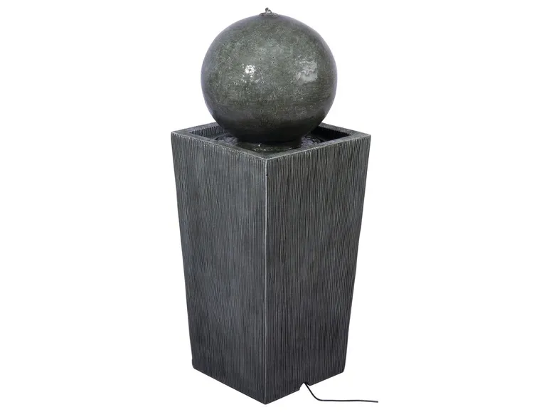 Gartenbrunnen mit LEDs und Solar-Panel