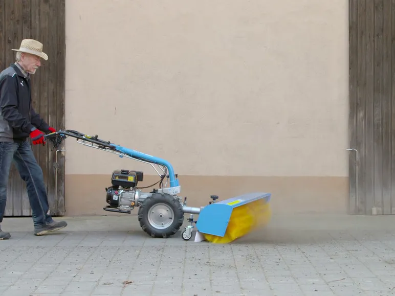 Güde Kehrmaschine »GKM 900 2 in 1«, Zubehör für Motoreinachser, Bürstenbreite 90 cm