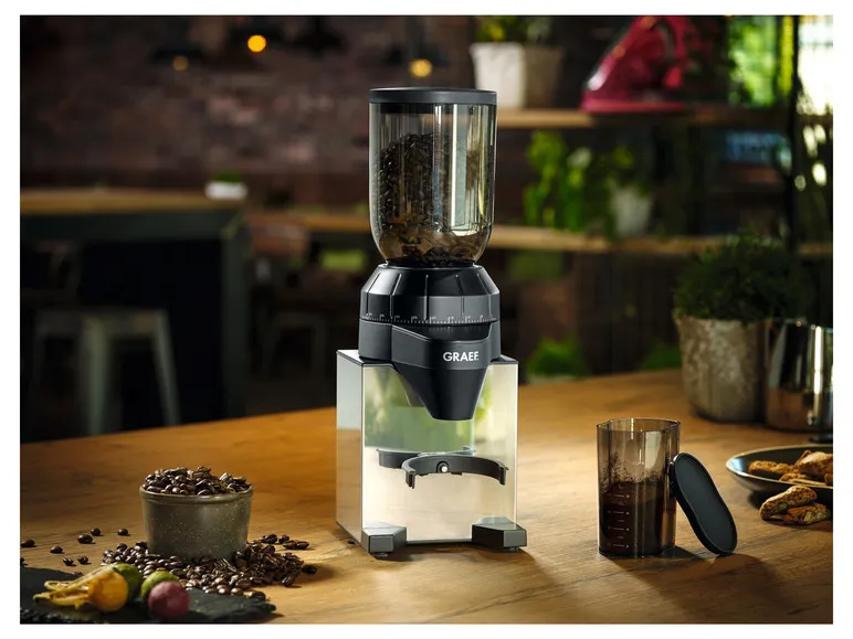 Kaffeemühle mit Edelstahl-Kegelmahlwerk »CM 820«