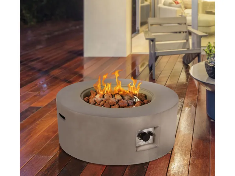 Feuerstelle, rund, grau