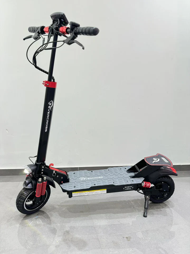 Evercross H7-HB24Max E-Scooter 800W 16.8Ah mit 10 Offroad-Reifen