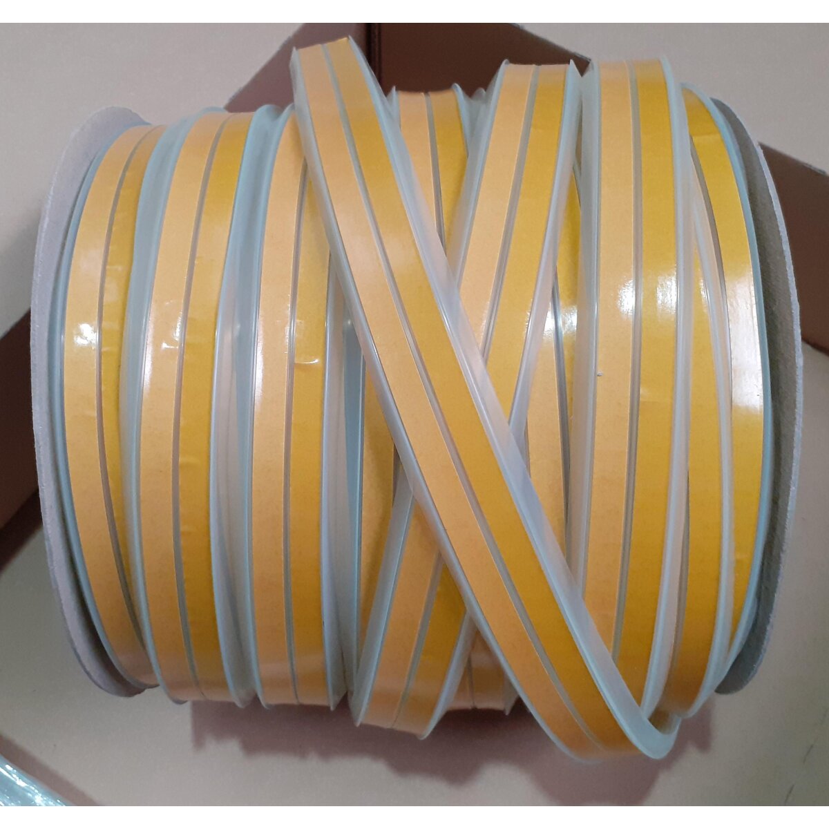 Eurotherm 100 m Silikondichtlippe - B-Ware sehr gut