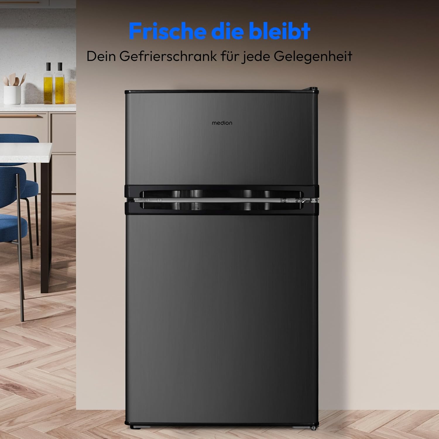 MEDION Mini Kühl-Gefrierkombination (85 Liter, 61L Kühlteil, 24L Gefrierteil, freistehend, 40 dB, transparente Gemüseschublade, Türanschlag wechselbar, MD 37689) grau