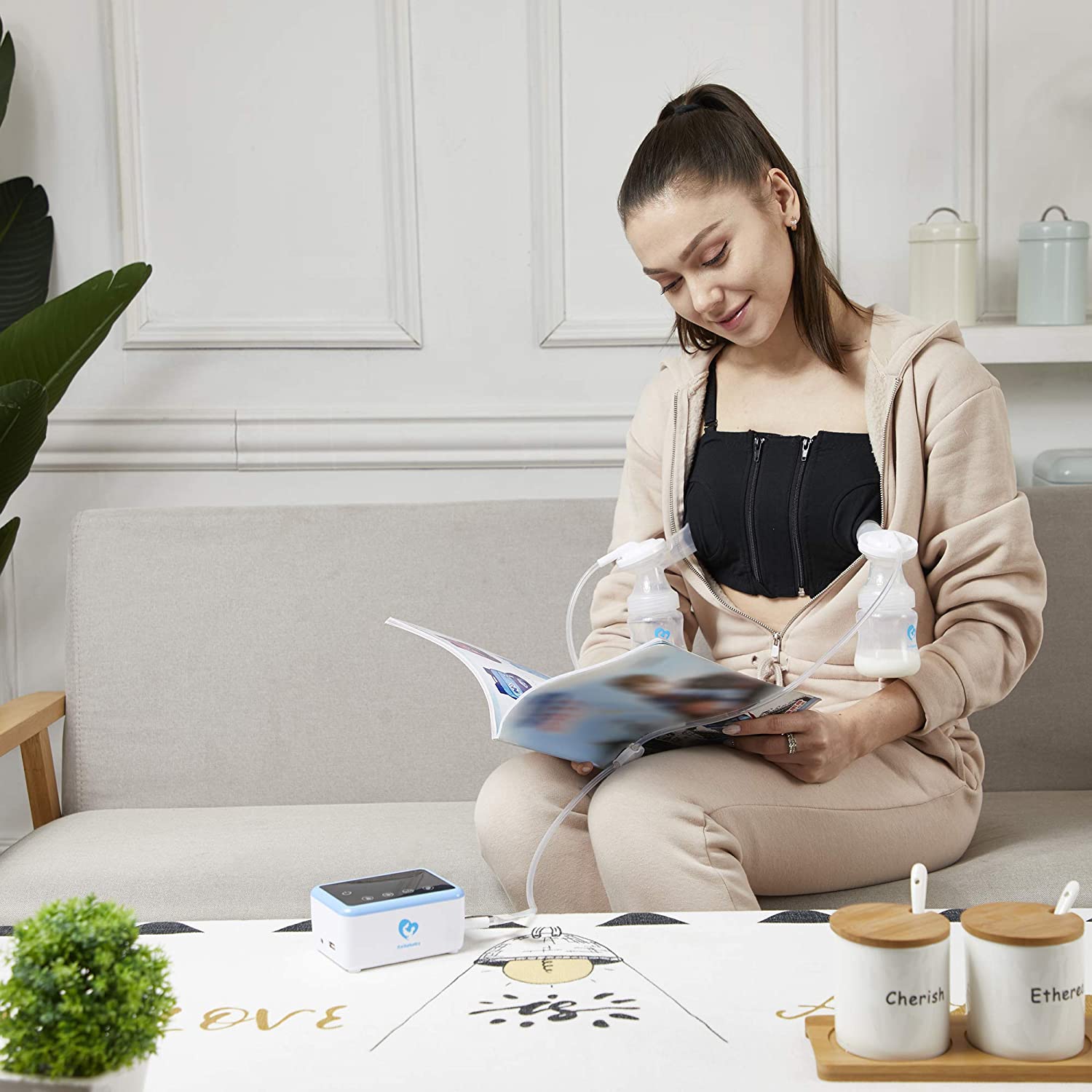 Bellababy Double Electric Breast Feeding Pumps Pain Free Strong Suction Power Touch Panel High Definition Display