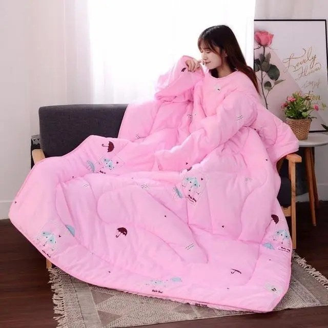 Warm And Cozy Blanket With Sleeves