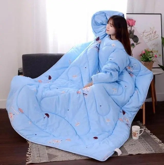 Warm And Cozy Blanket With Sleeves