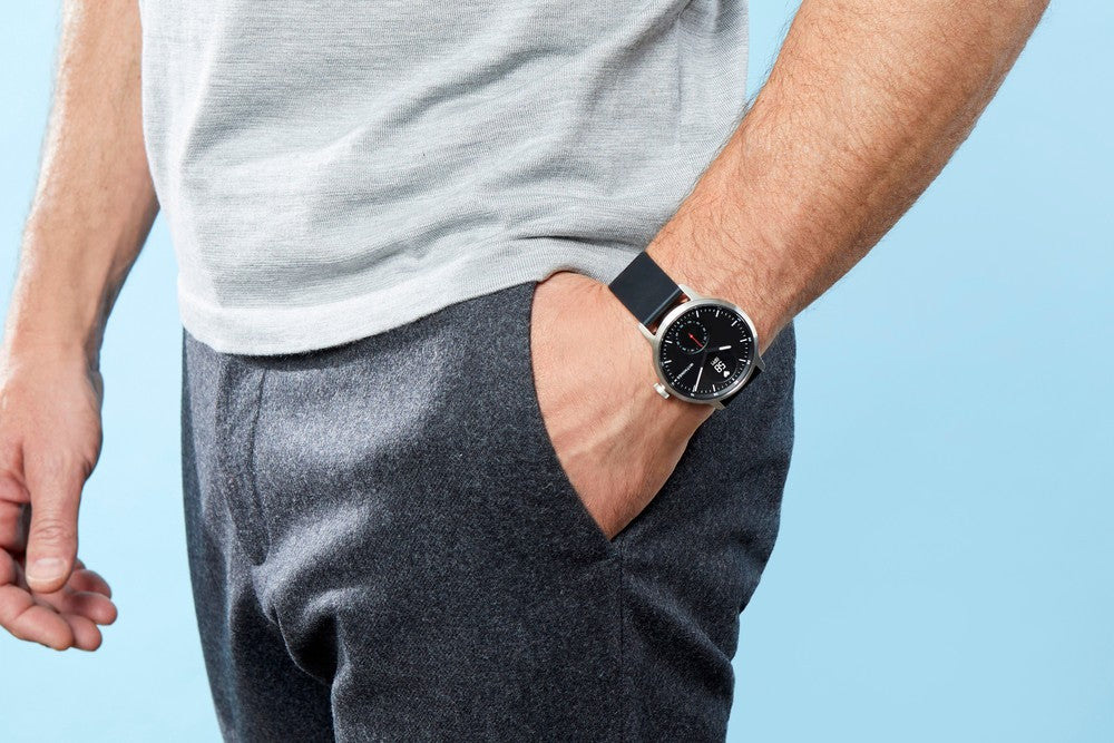 Withings – SCANWATCH – Hybrid Smartwatch with ECG, heart rate and oximeter – 42mm – Black