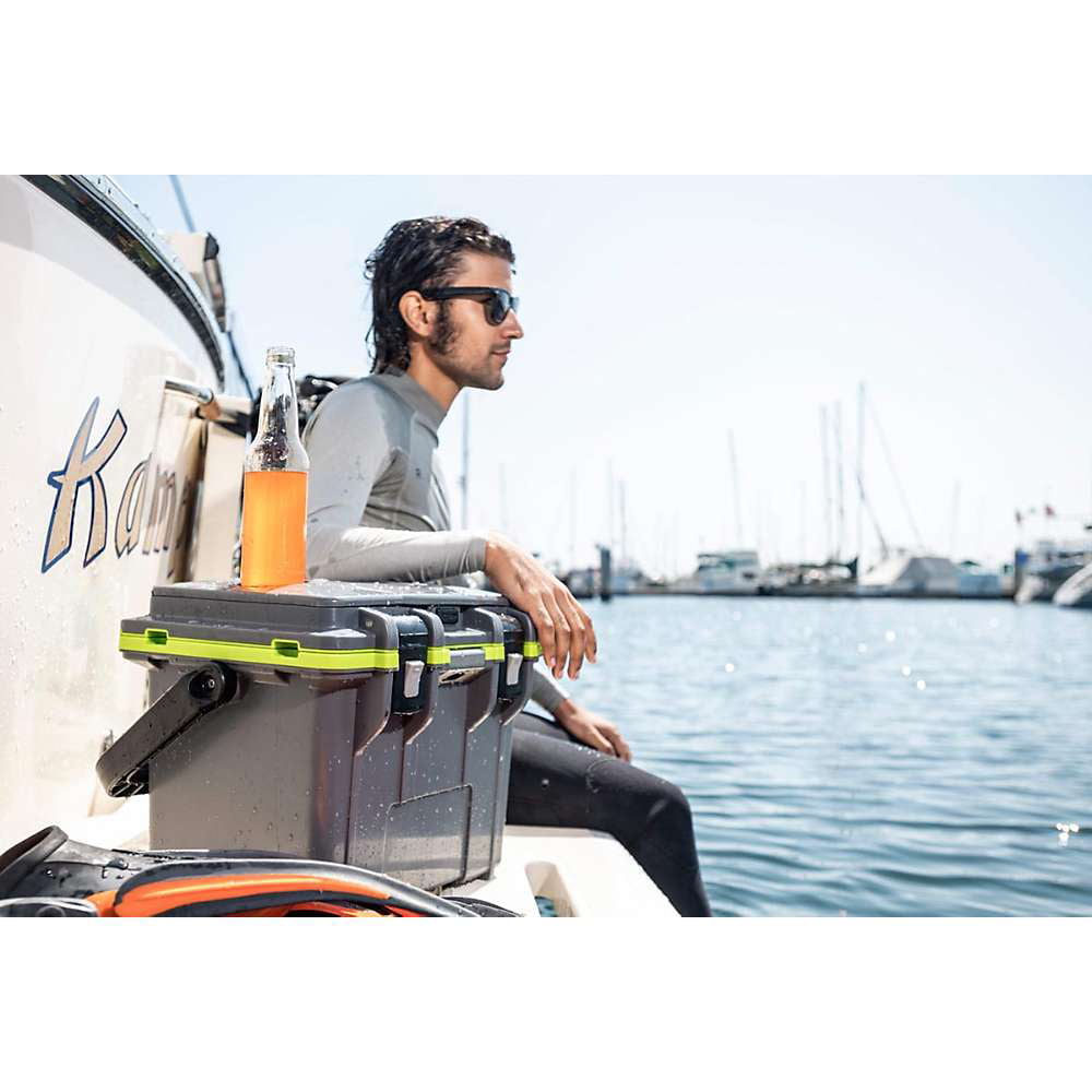 Pelican 14QT Elite Cooler – Superior Insulation, Multiple Cooling Zones, Bottle Opener, Dry Box, Rugged Handle