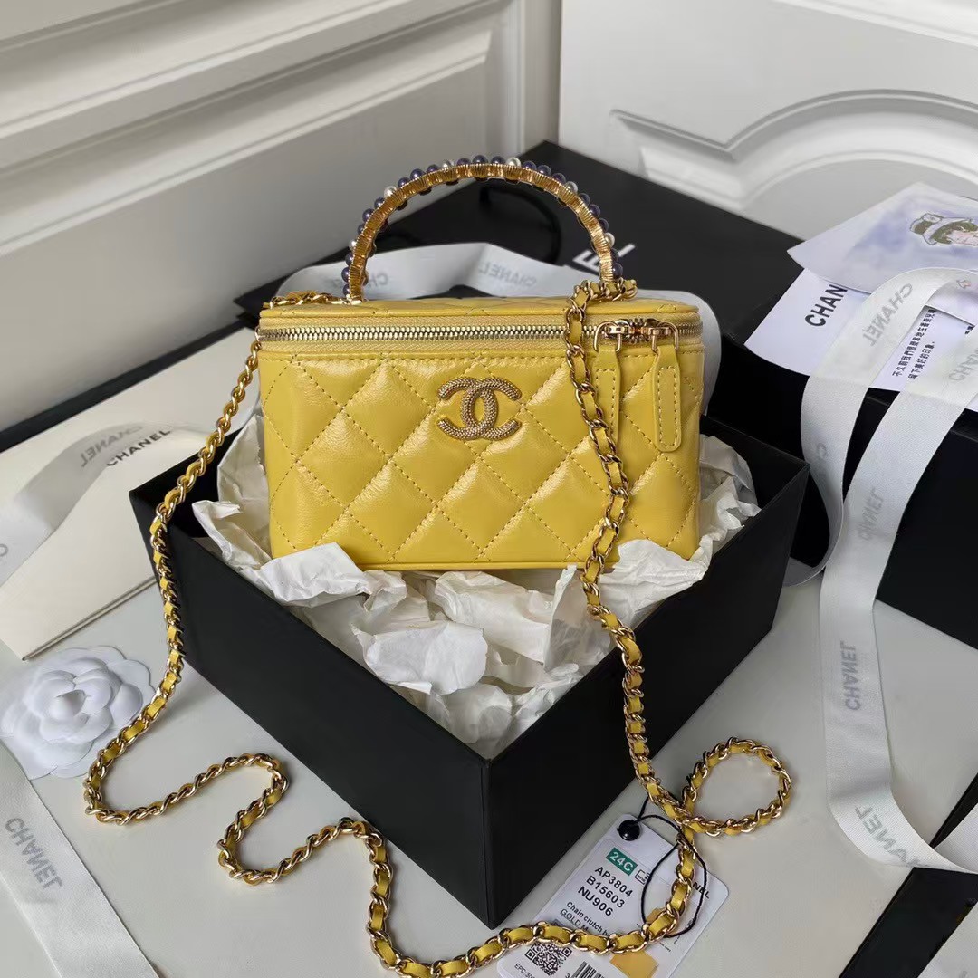 Replicate Chanel AP3804 Clutch Lambskin Vanity Case Bag With Pearl Handles Yellow(1:1 replica)
