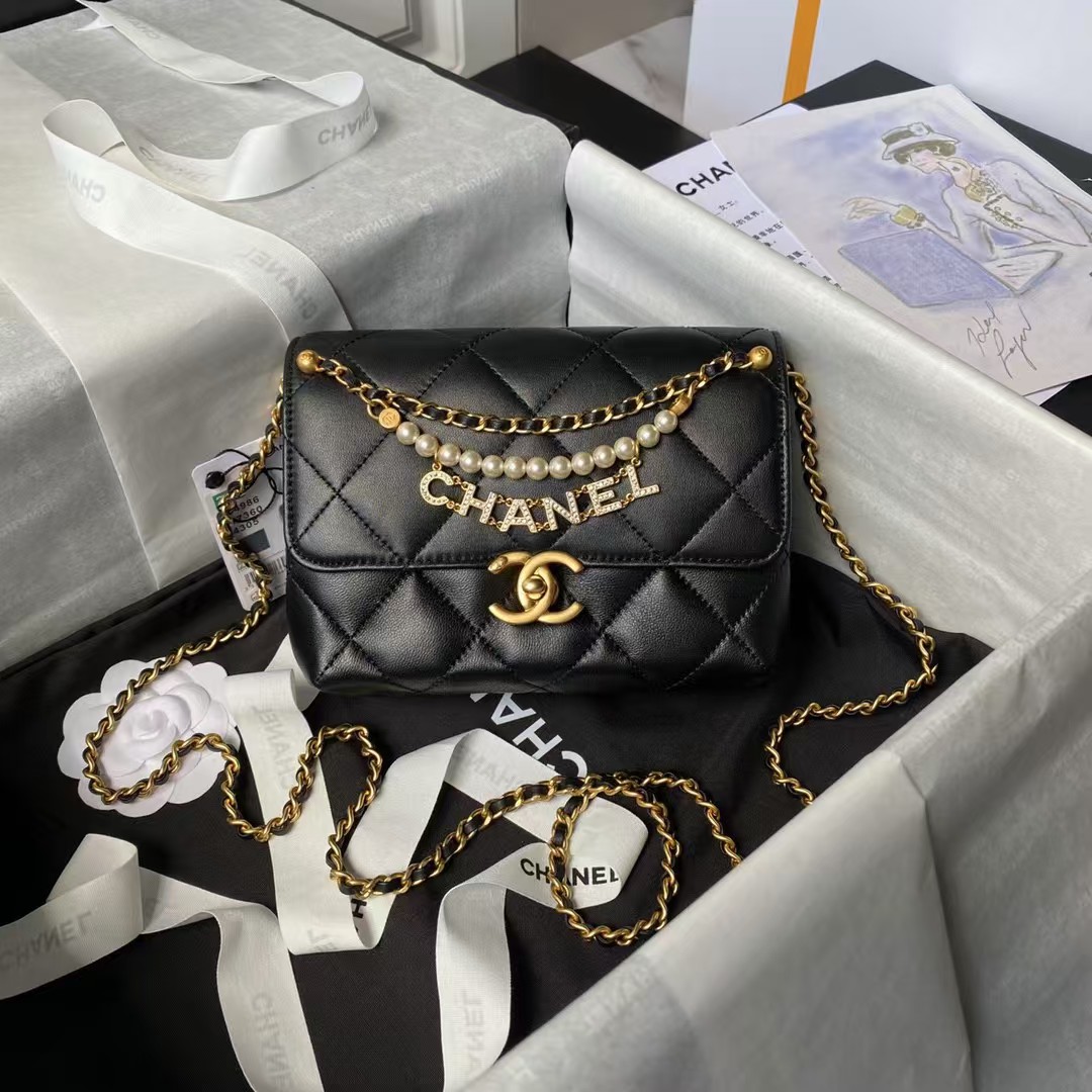 Replicate Chanel AS4986 Mini Flap bag Shiny Lambskin Imitation Pearls   Gold-Tone Metal Black(1:1 replica)