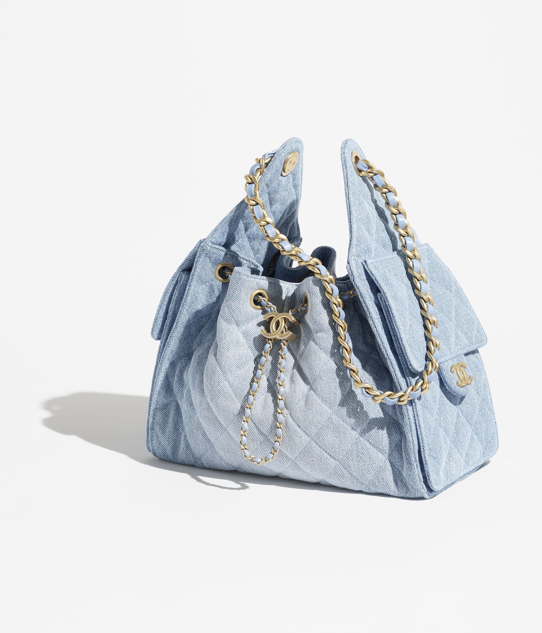 Replicate 25 CHANEL 25 SMALL HANDBAG(1:1 replica)