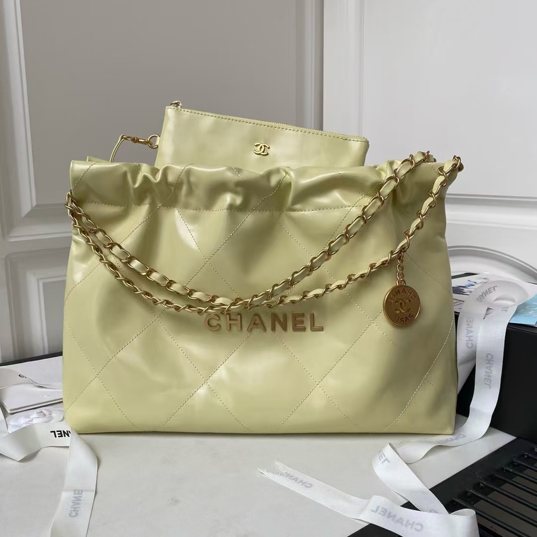 Replicate Chanel 22 Hobo Bag 24C AS4486 Gold Metallic Yellow Shiny Calfskin New Edition Horizontal(1:1 replica)