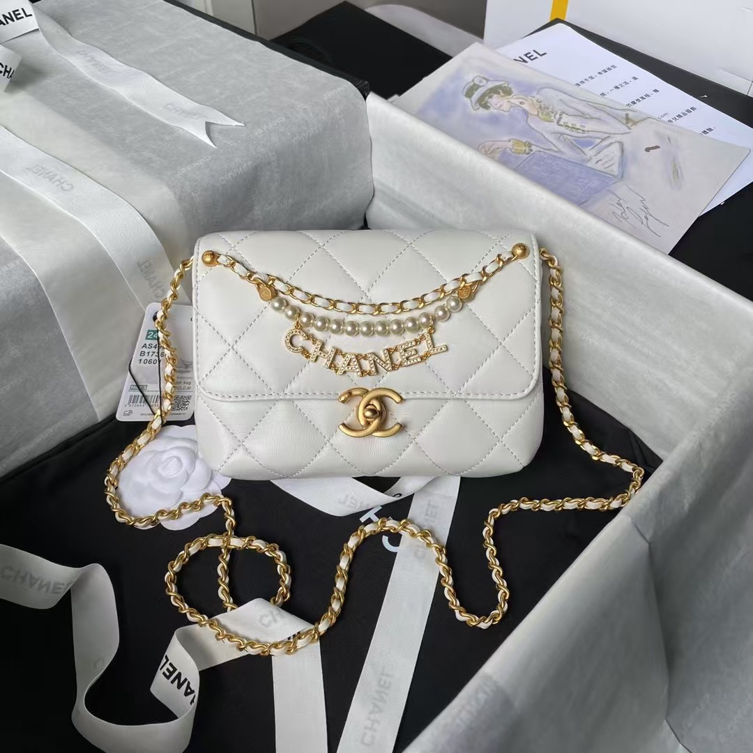 Replicate Chanel AS4986 Mini Flap bag Shiny Lambskin Imitation Pearls   Gold-Tone Metal White(1:1 replica)