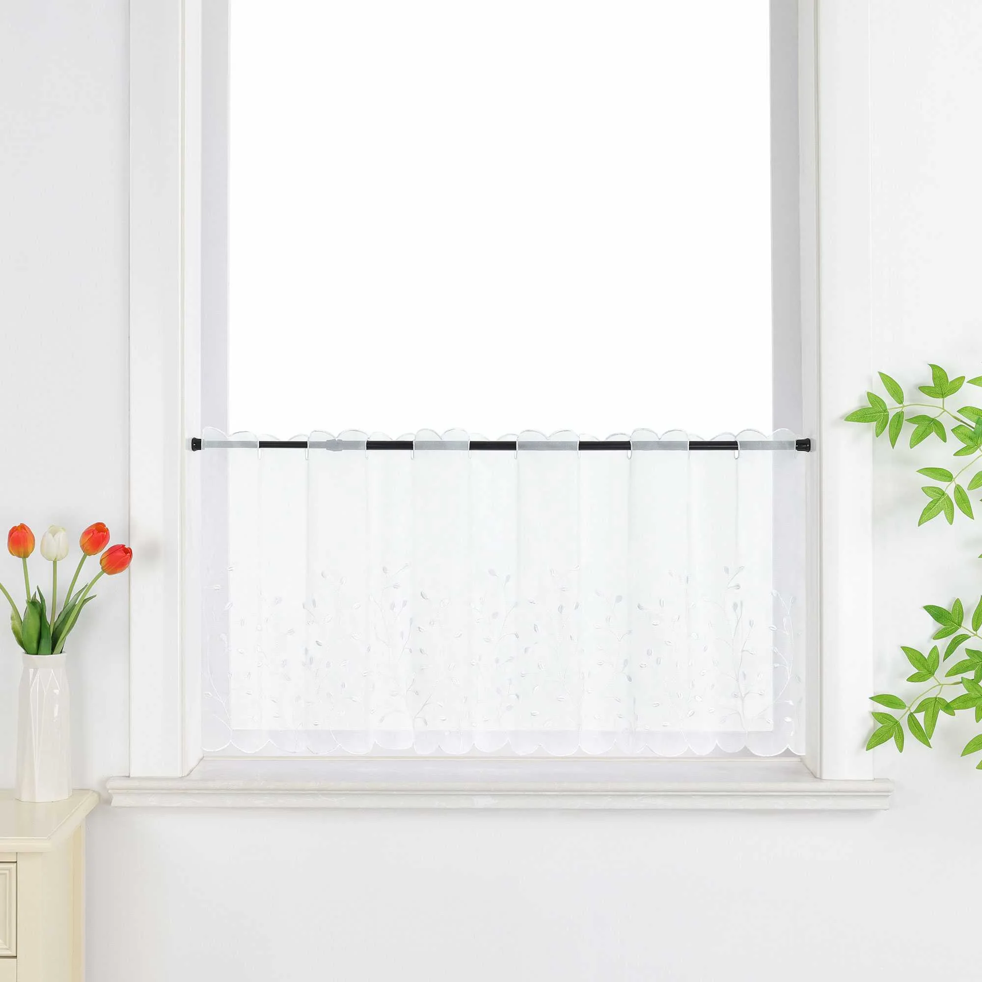 Scheibengardine mit Blumenstickerei Modern Voile Bistrogardine mit Lochleiste Unifarbige Kurzstores Landhausstil Transparent 1 Stück