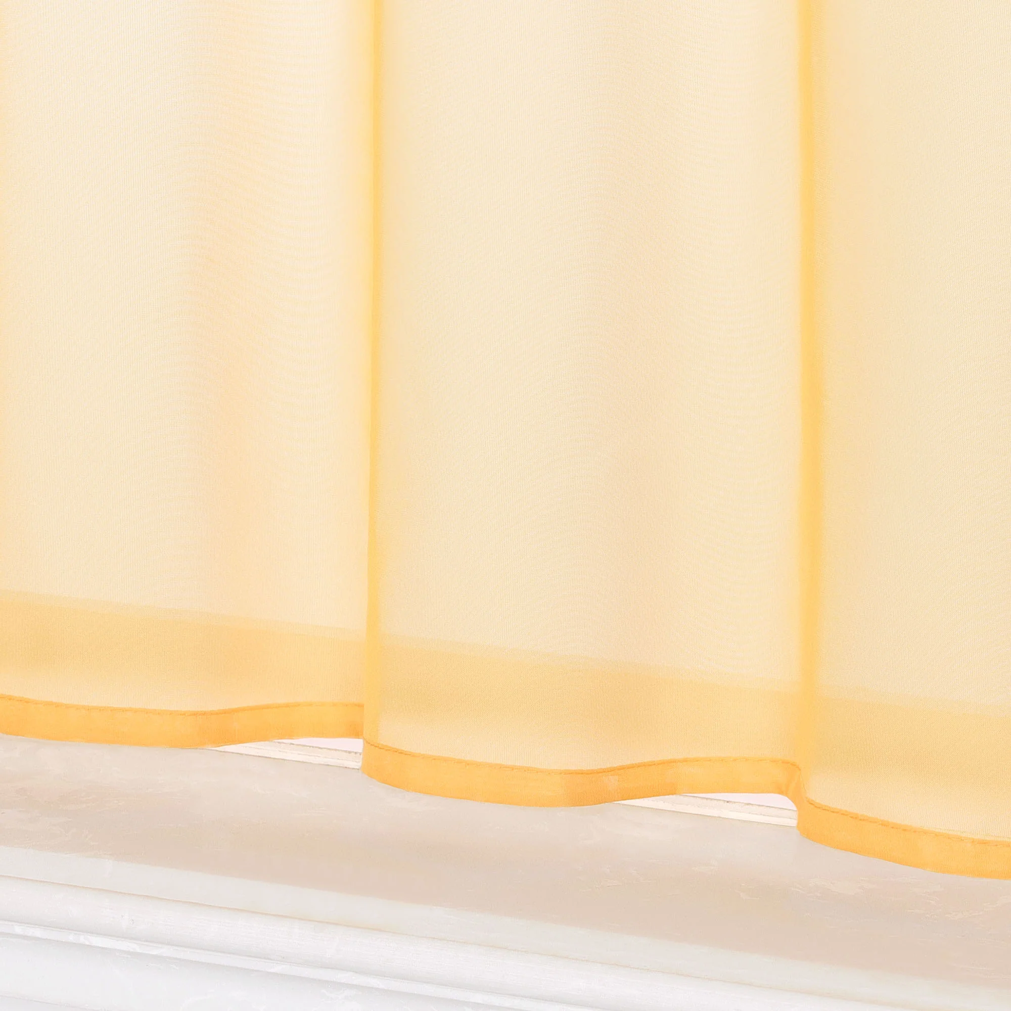 Scheibengardine unifarbend mit Schlaufen 100% Polyester